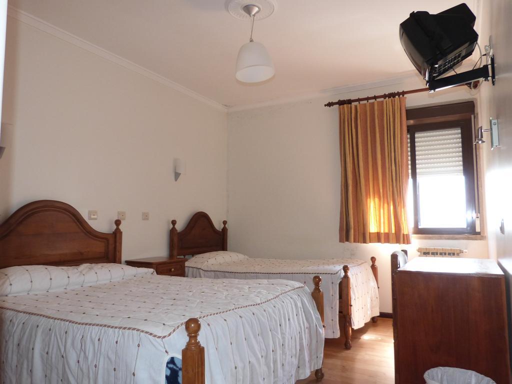 Alojamento Local Dom Dinis Hotel Trancoso Szoba fotó